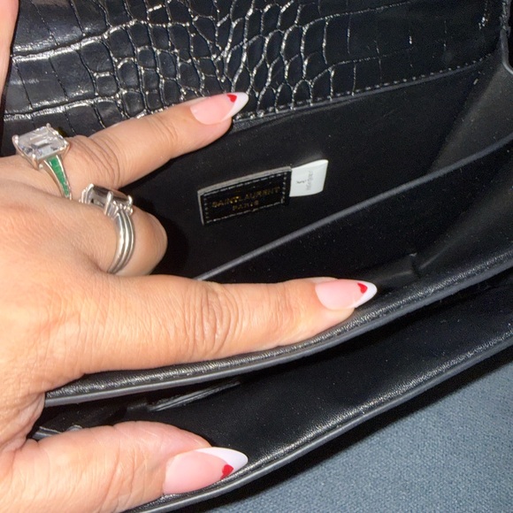 Saint Laurent Black Croc-Embossed Crossbody Bag with Gold Chain - Picture 2 of 11